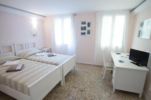 Venice Rialto Bridge Apartment