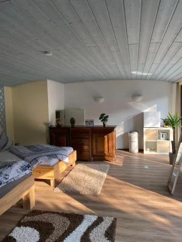 Gästezimmer am Waldrand in Leimbach, Deutschland