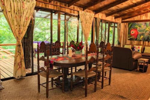 设施服务, Hotel Don Ernesto By La Chimba in 奥罗河