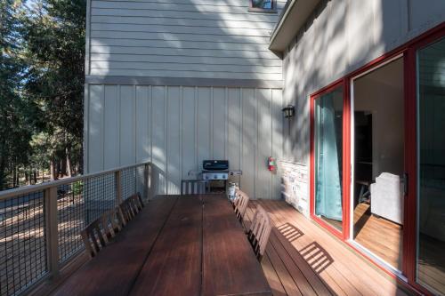 Boulder Ridge - 3BR/2BA Holiday Home - image 14