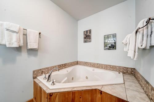 Wooded Wonder Wooded Wonder