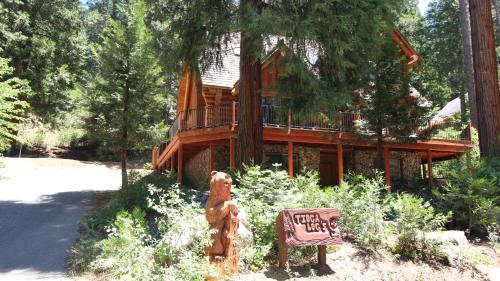 B&B Yosemite West - Tioga Logs - Bed and Breakfast Yosemite West