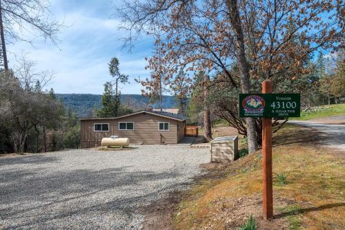 Voyager - 2BR/2BA Vacation Home - image 10