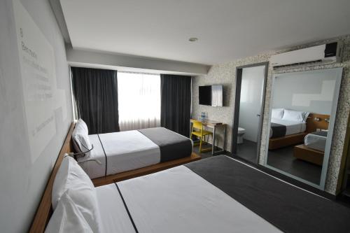 room detail thumbnail 0
