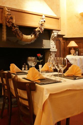 Restoran, Parkhotel Villa des Effats Vielsalm in Vielsalm