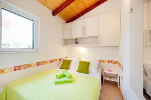 Superior Apartment image 6