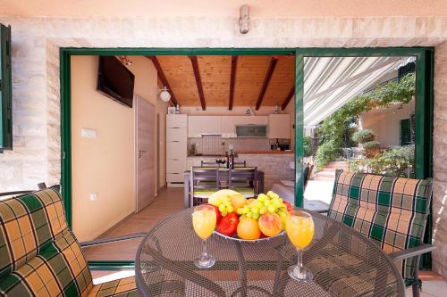Superior Apartment image 8