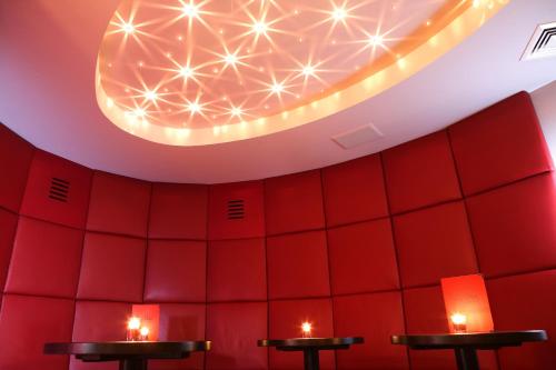 Hotel - Restaurant DAHM Hotel - Restaurant DAHM