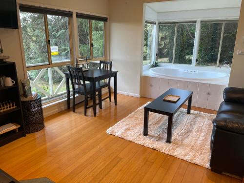 The Mountain View Cottage