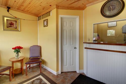 Lobby, Star Motel in Macomb (IL)