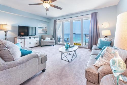 Laketown Wharf 1403 by RealJoy Vacations - main image