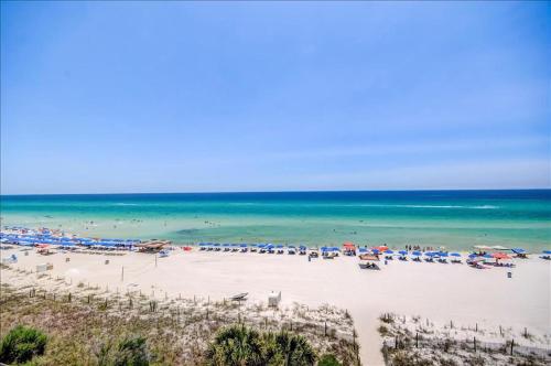 Laketown Wharf 1403 by RealJoy Vacations - image 2