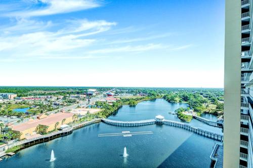 Laketown Wharf 1403 by RealJoy Vacations - image 11