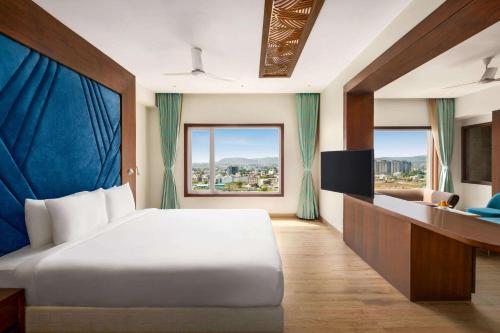Executive King Suite - Non-Smoking room in Howard Johnson by Wyndham Udaipur Roop Nagar