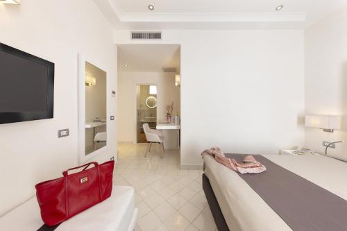 Superior Double Room image 1