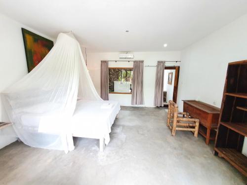 1 queen bed