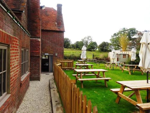 The Windmill Inn - image 7