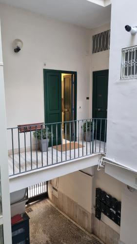 FERDINANDO HOME 4