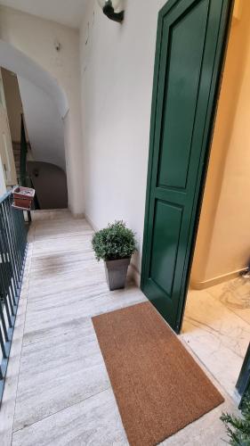 FERDINANDO HOME 2