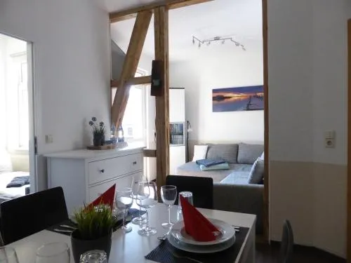 Ferienwohnung Friedrich Schiller, 2 Schlafzimmer, Balkon,kostenloses WiFi, nähe Zentrum, in Jena, Deutschland