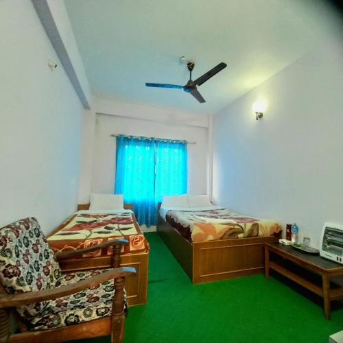 Hotel Aarjan And Restaurant – Pokhara, FL