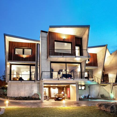  Utopic Villa Joya Arquitectónica con Vistas al Mar y Piscina in Loyola