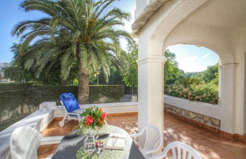  Casa a pie de playa, Unterkunft in Miami Platja