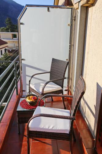 Loki Apartments - image 2