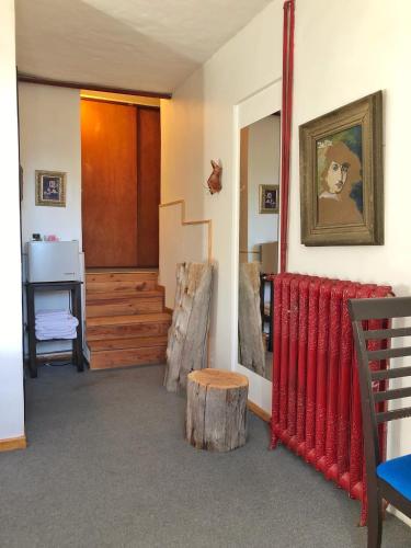 Twin Room with Lake View image 3