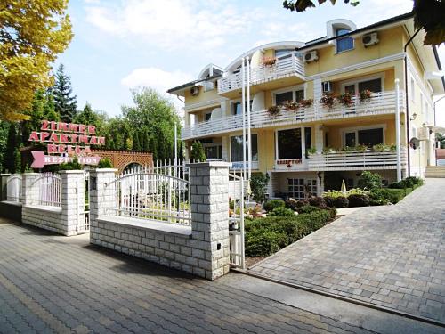 Apartman Bella Hotel, Siófok bei Kőröshegy