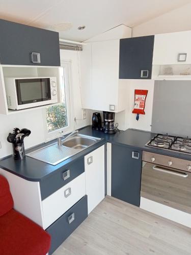 Spacieux Mobil-Home Fréjus - Camping - Fréjus