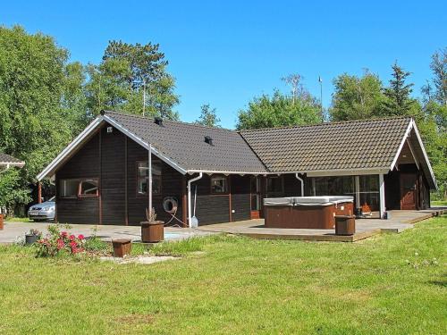 Holiday Home Tangvej Maribo 