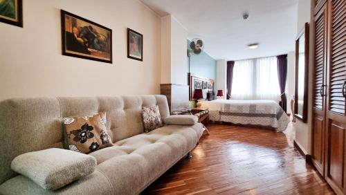 Suite image 10