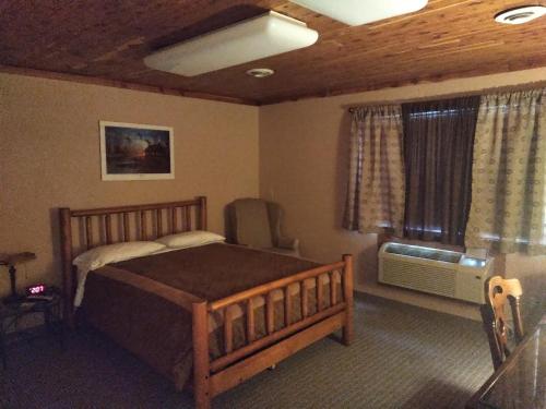 1 queen bed