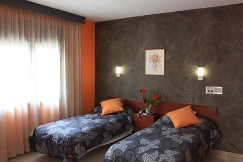 Guestroom, Hotel Les 7 Claus in Escaldes