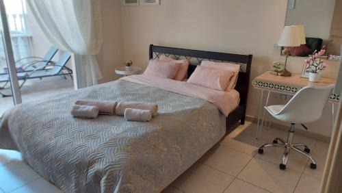 Nissi Golden Sands Holiday Apartment Free WiFi