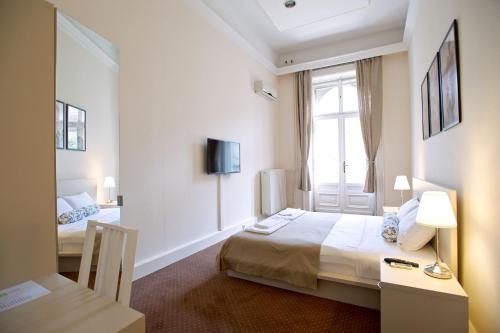 Andrassy Thai Hotel - image 3