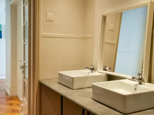 Castilho 63 - Hostel & Suites Room Type - Bed in 8-Bed Male Dormitory Room