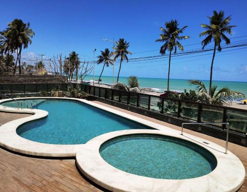 Swimming pool, Ape na orla com vista pro mar e limpeza diaria in Cruz das Almas