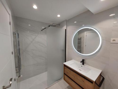  Ordoño II Suites con Aire Acondicionado y Wifi in León