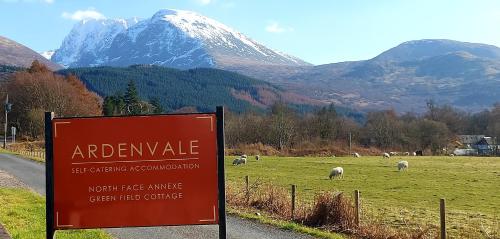 Green Field Cottage at Ardenvale Self Catering - Fort William