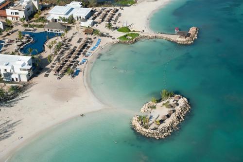 Hideaway at Royalton Blue Waters, An Autograph Collection all-Inclusive Resort - Adults Only photo 3