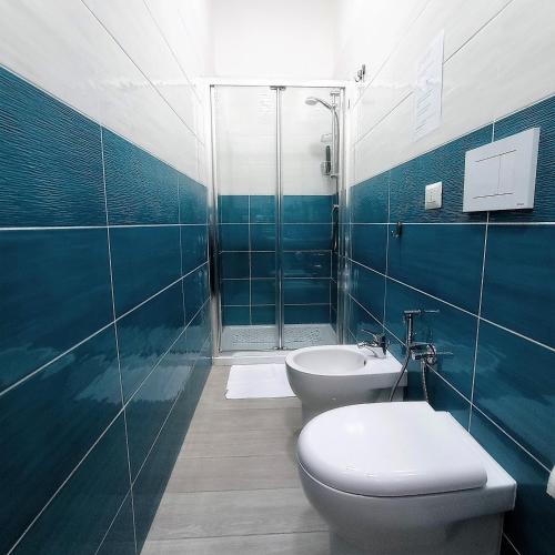 Double Room with Private Bathroom image 9
