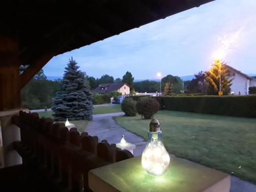 Maison a la frontière suisse avec jacuzzi ,billard gîte à louer Sergy