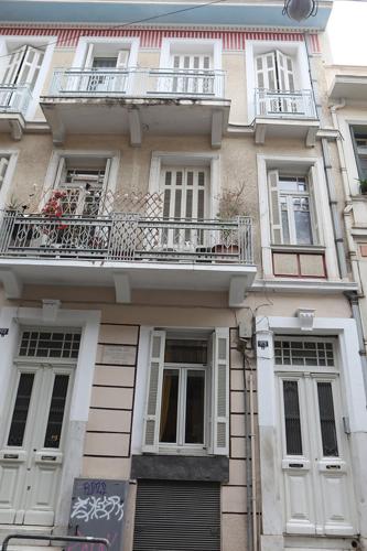 Όμορφο διαμέρισμα σε διατηρητέο κτίσμα στην Αθήνα