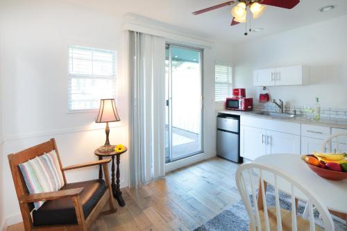 RIO VILLA BEACH RESORT BED AND BREAKFAST