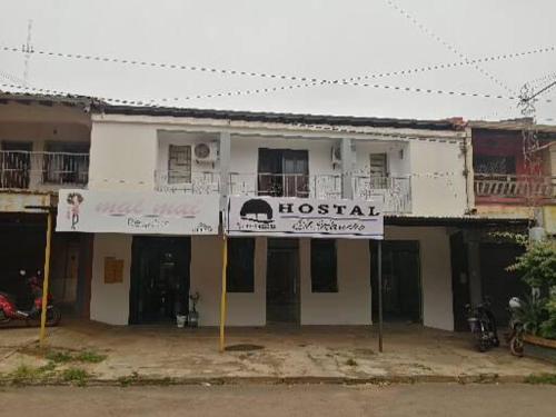 . Hostal El Rancho