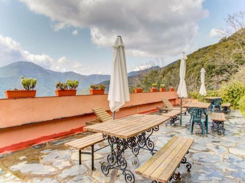  Picturesque Cottage in Montseny with Swimming Pool in Montseny