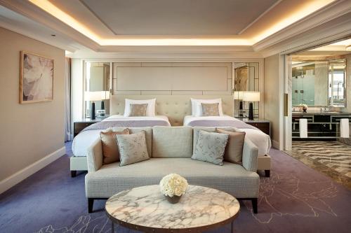 Special Offer - Premier Twin Room with Breakfast at Le Salon