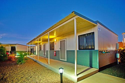 . Karratha Lodge TWA